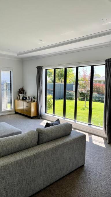 Vila Sunny Delight In Clive Exteriér fotografie